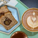 쿠스카페 | [도산공원 카페_쿠스 카페] 갤러리처럼 멋진 신사동 카페