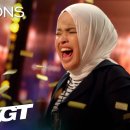 Simon Cowell Asks Blind Singer Putri Ariani to Sing 이미지