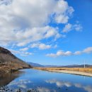 강변에서 이미지