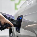 친환경의 역설…전기차 충전소가 미세먼지 높인다? 이미지