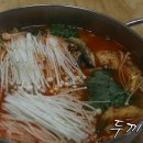 민물매운탕 이미지