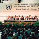 회색도시-도시이면 이미지