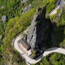 그럼에도 불구하고 이미지