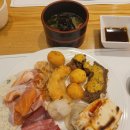 (주)아성다이소 수원화서점 | 이제는 뷔페를 가도 많이 못먹는다는 걸 알지만 그럼에도 불구하고 뷔페에 간다고 하면 설렌다