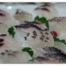 쨍하고 회뜰날 이미지