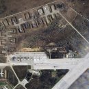 대형 폭발 전후의 점령된 크림반도에 있는 러시아 기지의 위성사진 이미지
