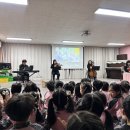 연주하는 브레멘 음악대 이미지