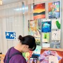 소묘와 오일파스텔 이미지