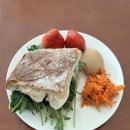 컬리 살롱 이미지