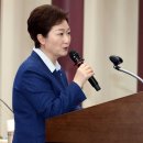 이언주, 與 최고위원직 사퇴…"당, 李 지지도에만 의존…비전 제시 못해" 이미지