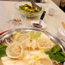 만원의행복김치전골 이미지