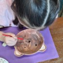 힐링이 되는 도자기 핸드페인팅 이미지