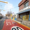 횡단보도 앞 이미지