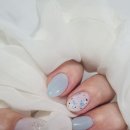 아다네일 이미지