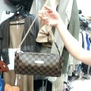 루이비통 모노그램 클러치백 팔아요 7만원 이미지