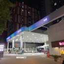 KCC 사옥 앞 횡단보도 이미지