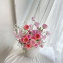 송파구민회관(송파구의회) | [삼전역 꽃집. 석촌고분역 꽃집] 달항아리 센터피스. 백일 꽃꽂이. 달항아리 꽃꽂이_이소베플라워