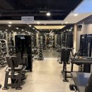 휴메이크휘트니스