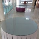 평화의 탁자 이미지