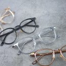 더스토리안경 이미지