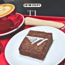 강남 티원 굿즈샵 &amp; 카페 T1 방문 후기