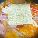 홍콩간 부대찌개 이미지