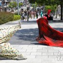 춤과 춤으로 만나다 이미지