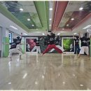 돌려차기 태권도장 이미지