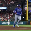 MLB Network 패널 선정 WBC 예선 탑 퍼포머 Top 10 중 문보경 3위 이미지