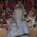 운용사석조여래좌상 이미지