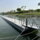 계류장 앞 이미지