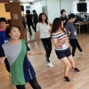 라인댄스 이미지