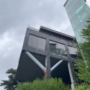 카페553원주본점 | ‘원주’ 카페 553 | 비 오는 날도 사람 가득! 운치 있는 행구동 디저트 맛집 후기 (대형 카페)