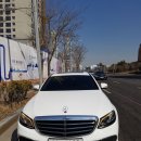 벤츠/E300 4MATIC/2018년5월/흰색/18000키로/5800(인도금700) 이미지