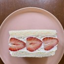 CU 횡단보도 맞은편 이미지