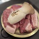 청춘단란 | 맛집] 찐 감탄하고 온 '청춘고깃집' (청춘반판, 큰뚝한돈된장술밥, 날치알계란찜, 비빔냉면 생생 후기)