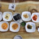 굴사랑백반 이미지