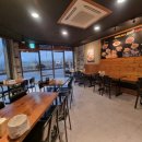 훌랄라참숯바베큐치킨동삭점 이미지