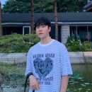 미네드 | 스트라이프 반팔티 메종미네드 하늘색 티셔츠 착용후기