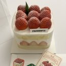 Strawberry32 | Strawberry 32 스트로베리 32 딸기 케이크 내돈내산 솔직 후기, 가격
