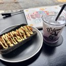 망원 작업하기 좋은 감성카페 네임이즈마빈 우베라떼 핫도그 후기