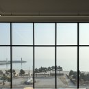 e바다 | 속초 오션뷰 카페 추천 전좌석 바다 전망 양양 카페 P.E.I 커피 내돈내산