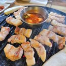 기와집골 | 춘천 삼겹살 :: 고기 품질 최고! 양도 최고! 거두리 고기집 "기와집골"