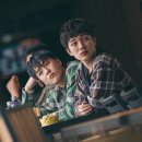 둘 사이 이미지