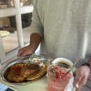 올로크(OLOC) | (파주 베이커리 카페) 프렌치 감성의 카페 올로크 & 재퍼니즈 감성의 흔커피바☕️