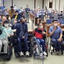 장애인과 함께 살아가기 이미지