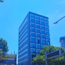 헤어숍 앞 횡단보도 이미지