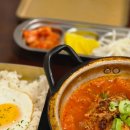 화가와요리사 | 2026년 6월 [화가와요리사] 청년찌개 돈까스 김치찌개...후문 밥집 내돈내산 후기 #성스럽의맛집음식소개