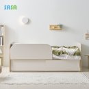 사사
