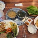 고릴라 뷔페 이미지